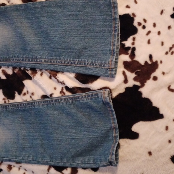 DOLLHOUSE JEANS, WOMENS SIZE 5. - Picture 5 of 11